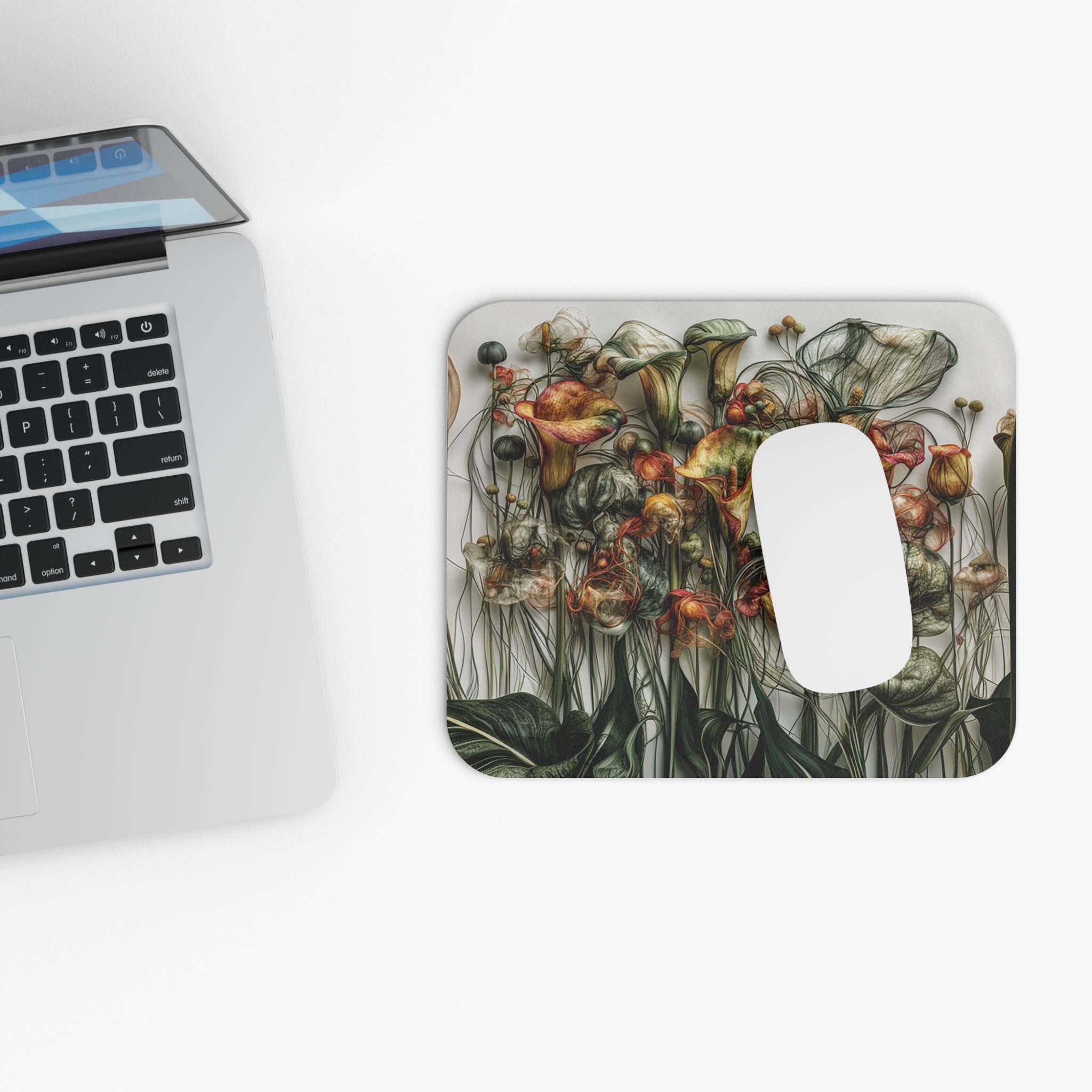 Floral Art Mouse Pad — Vintage Botanical Bloom Desk Mat
